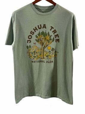 Joshua Tree National Park Limited Edition Graphic T-Shirt Size Men’s Large